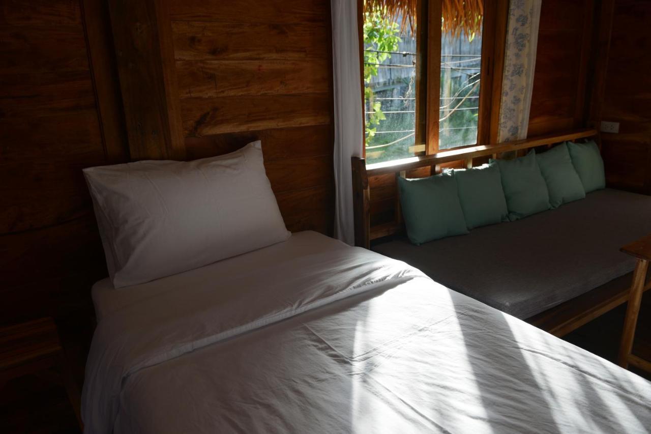 Baan​ Tonlamphu​ Pakpra Hotel Phatthalung Ngoại thất bức ảnh